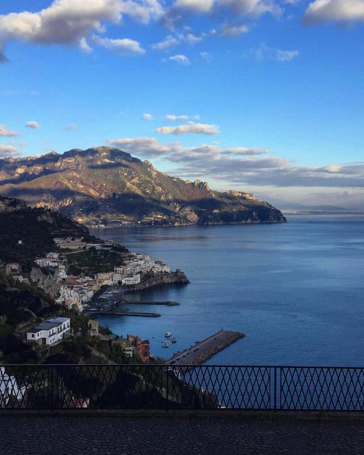 Amalfi Resort Exterior photo