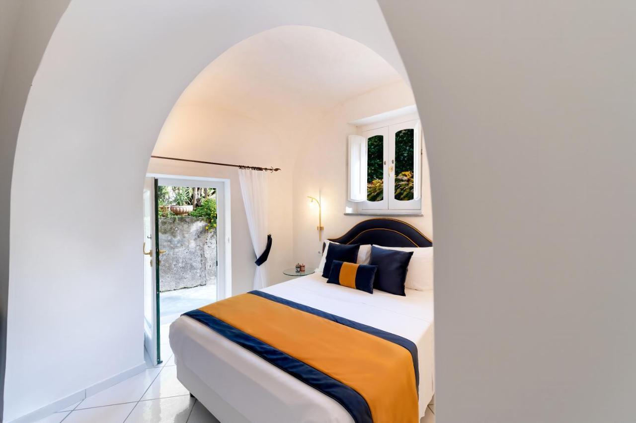 Amalfi Resort Exterior photo