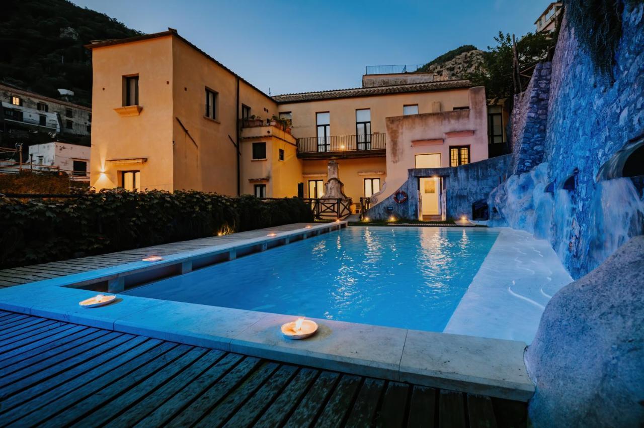 Amalfi Resort Exterior photo
