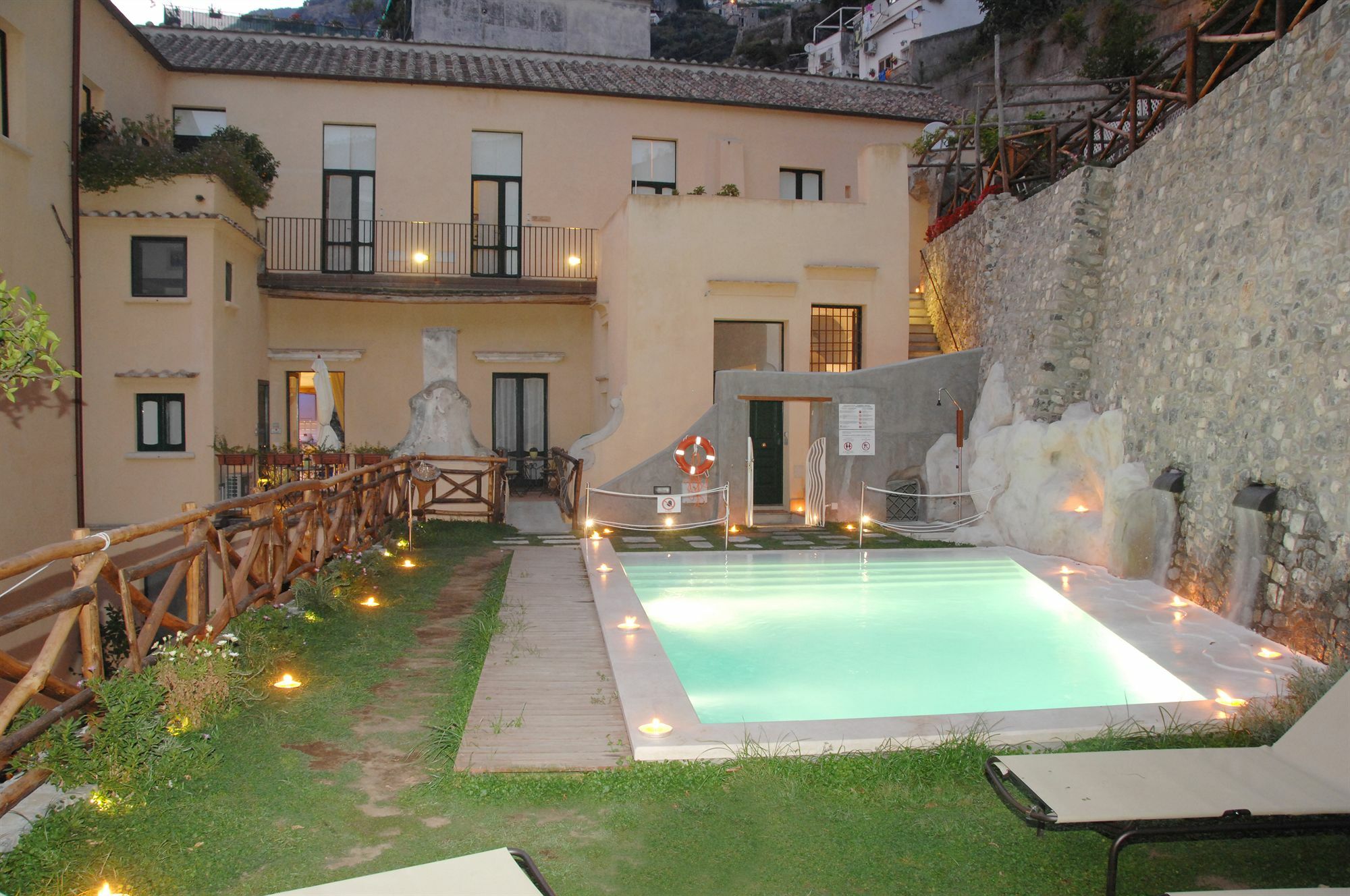 Amalfi Resort Exterior photo